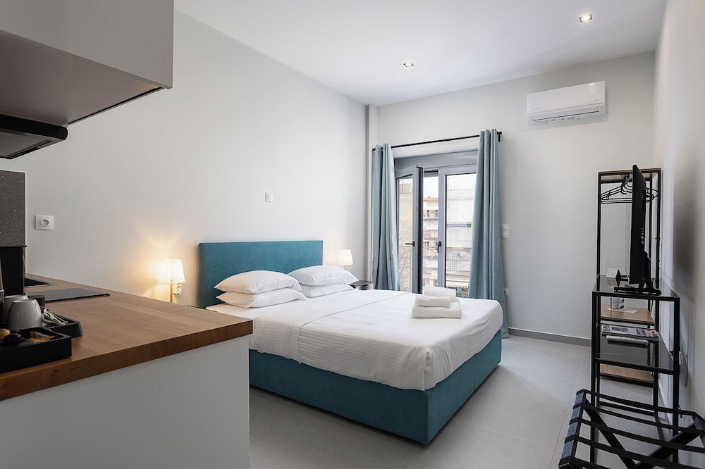 The Omnia Collection Pagrati — Rooms in Athens, Attica