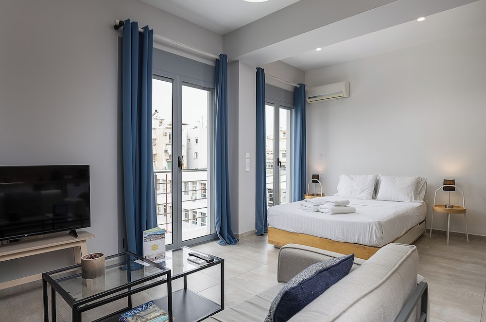 The Omnia Collection Pagrati — Rooms in Athens, Attica