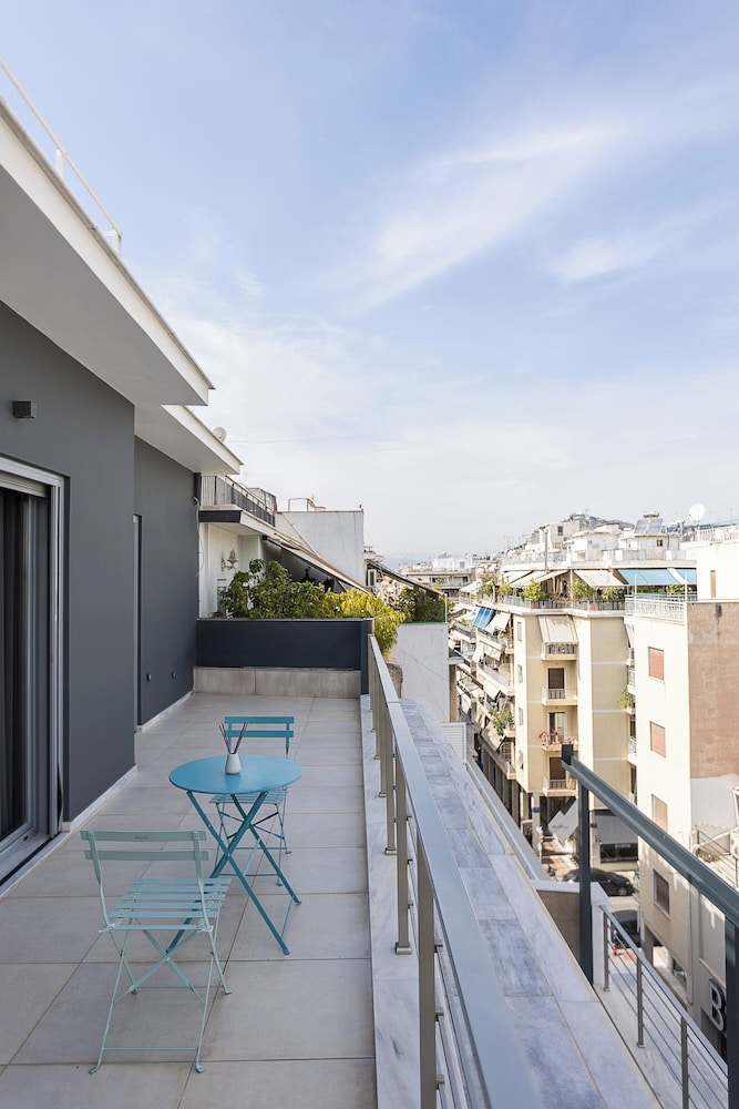 The Omnia Collection Pagrati — Rooms in Athens, Attica
