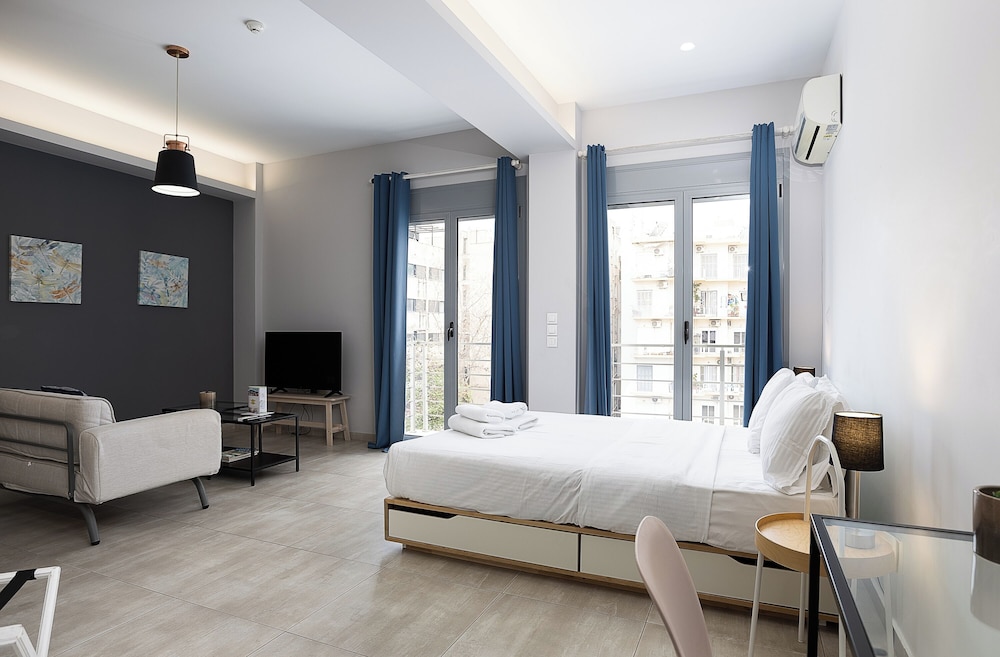 The Omnia Collection Pagrati — Rooms in Athens, Attica