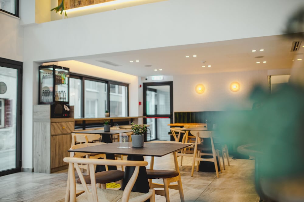Roseum Boutique Hotel — Restaurant & bars in Larnaca, Larnaca Region