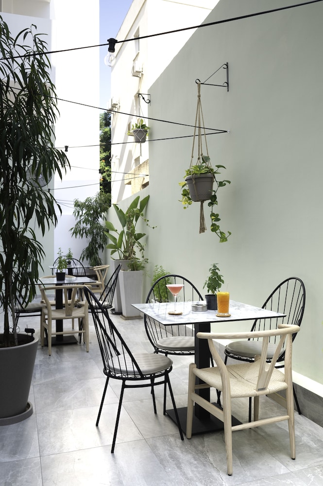 Roseum Boutique Hotel — Restaurant & bars in Larnaca, Larnaca Region