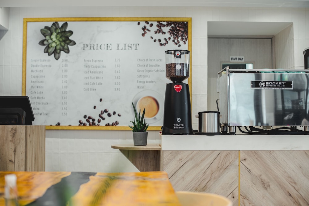 Roseum Boutique Hotel — Restaurant & bars in Larnaca, Larnaca Region