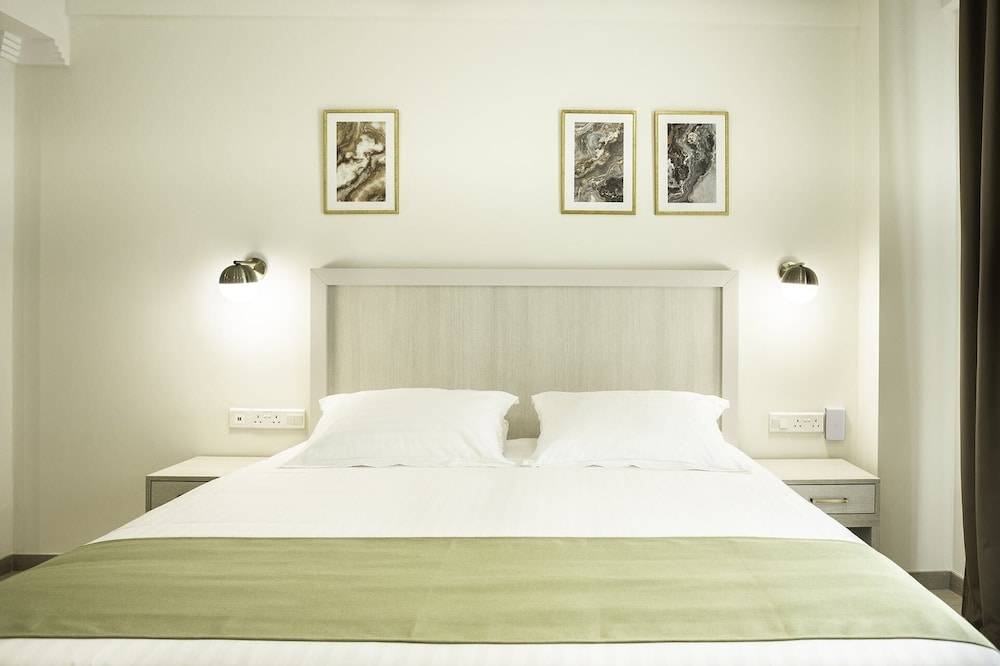 Roseum Boutique Hotel — Hotel rooms in Larnaca, Larnaca Region
