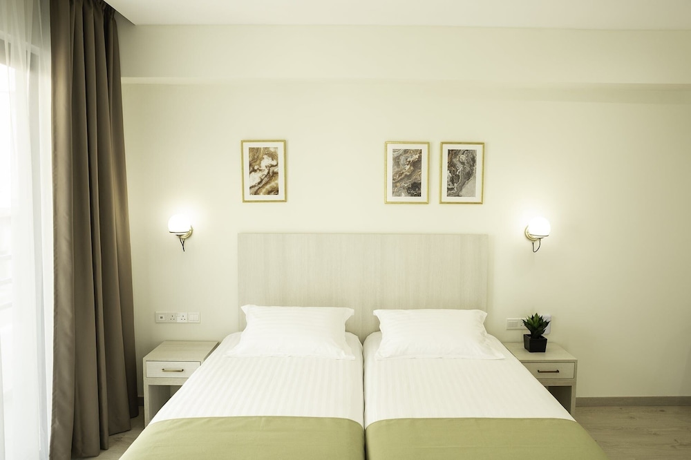 Roseum Boutique Hotel — Hotel rooms in Larnaca, Larnaca Region