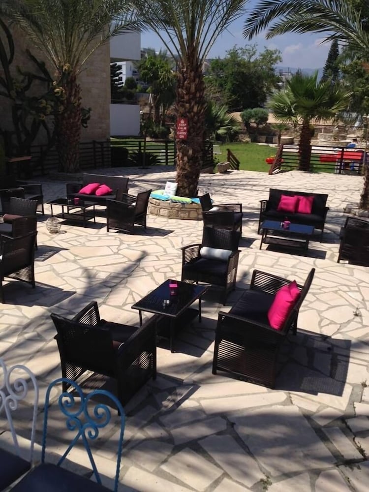 Moniatis Hotel — Restaurant & bars in Limassol, Limassol Region
