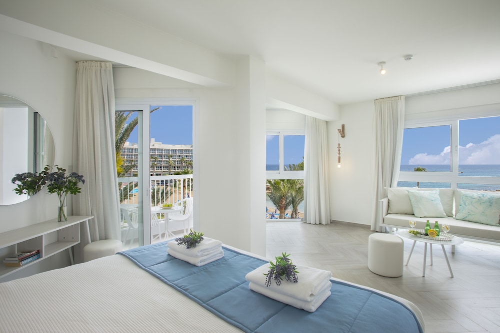 Infinity Blu - Designed for Adults — Hotel rooms in Protaras, Famagusta Region
