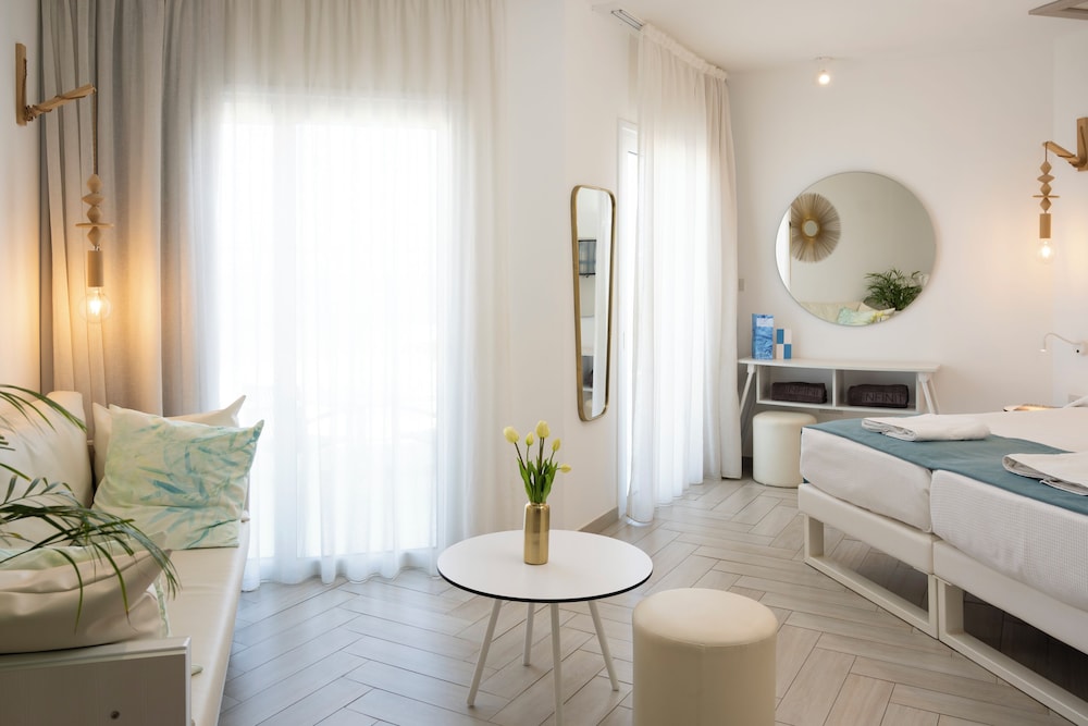 Infinity Blu - Designed for Adults — Hotel rooms in Protaras, Famagusta Region