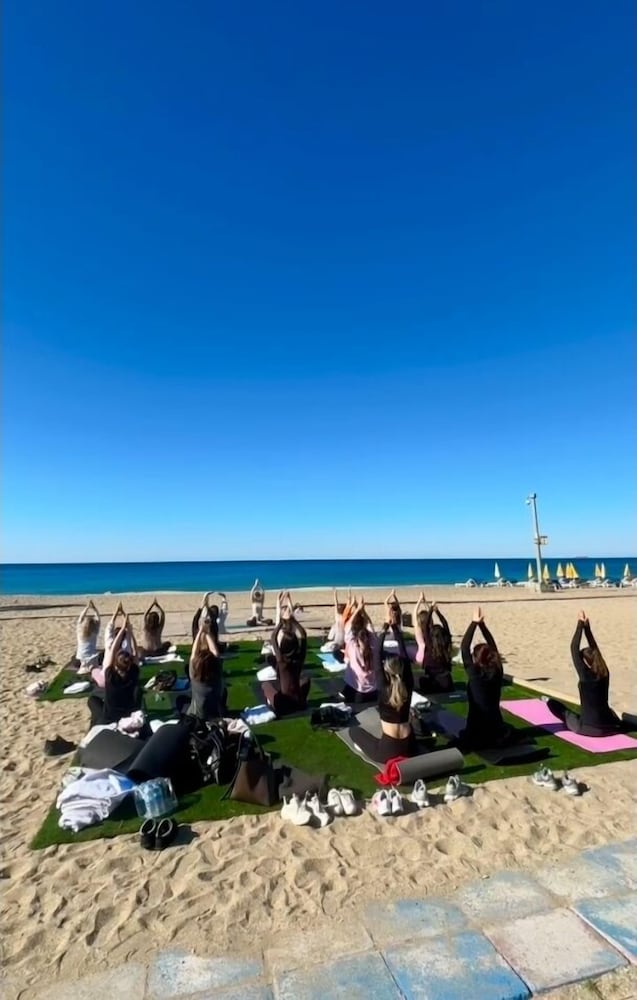Anjeliq Downtown Boutique Hotel — Beach in Alanya