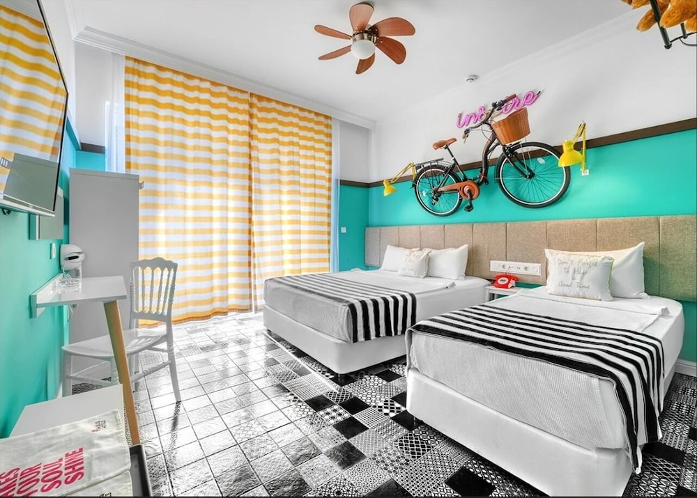 Anjeliq Downtown Boutique Hotel — Hotel rooms in Alanya