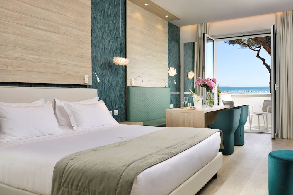 The Sense Experience Resort - Preferred Hotels & Resorts — Hotel rooms in Follonica, Tuscany