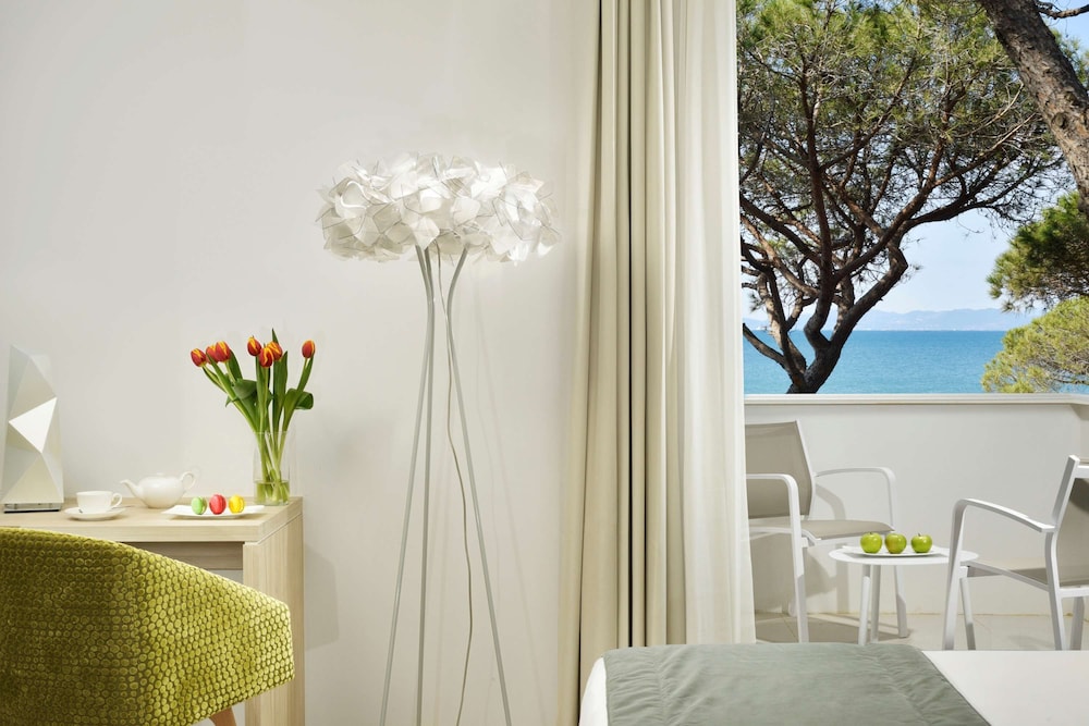 The Sense Experience Resort - Preferred Hotels & Resorts — Hotel rooms in Follonica, Tuscany
