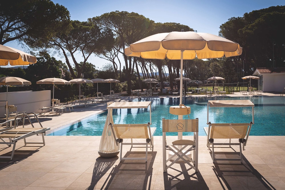 The Sense Experience Resort - Preferred Hotels & Resorts — Swimming pool in Follonica, Tuscany