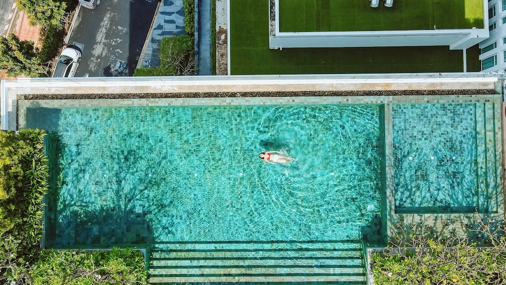 Ramada Plaza by Wyndham Chao Fah — Swimming pool in Chalong, Phuket Province