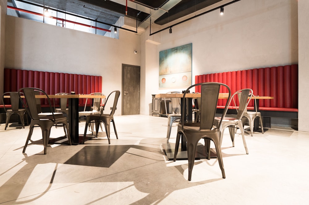 J24 Hotel Milano — Restaurant & bars in Milan, Lombardy
