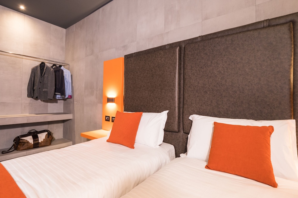J24 Hotel Milano — Hotel rooms in Milan, Lombardy