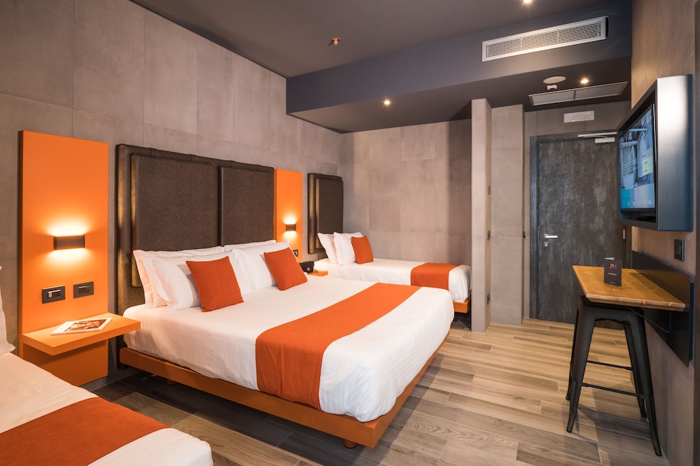 J24 Hotel Milano — Hotel rooms in Milan, Lombardy