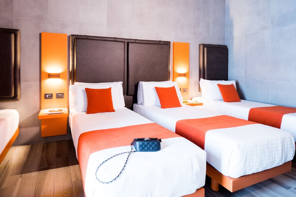 J24 Hotel Milano — Hotel rooms in Milan, Lombardy