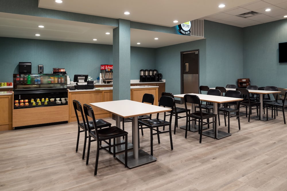 Holiday Inn & Suites Orlando I-Drive Theme Parks by IHG — Restaurant & bars in Orlando, Florida