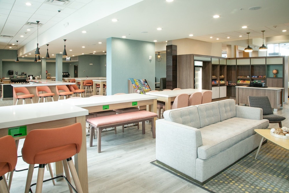 Holiday Inn & Suites Orlando I-Drive Theme Parks by IHG — Restaurant & bars in Orlando, Florida