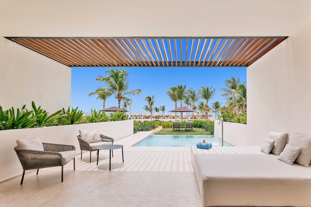Live Aqua Punta Cana - All Inclusive - Adults Only — Swimming pool in Uvero Alto, La Altagracia