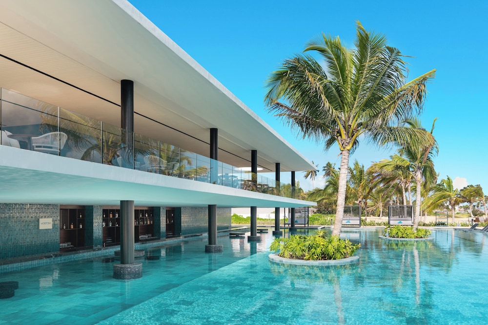 Live Aqua Punta Cana - All Inclusive - Adults Only — Swimming pool in Uvero Alto, La Altagracia