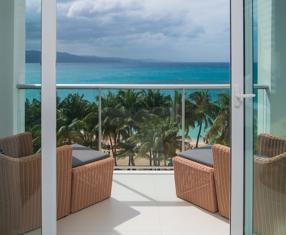 S Hotel Montego Bay - Luxury Boutique All Inclusive Hotel — Hotel rooms in Montego Bay