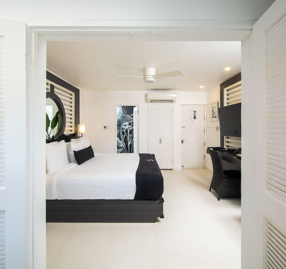 S Hotel Montego Bay - Luxury Boutique All Inclusive Hotel — Hotel rooms in Montego Bay