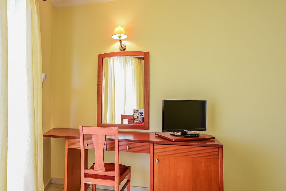 Timos Hotel — Hotel rooms in Laganas, Ionian Islands