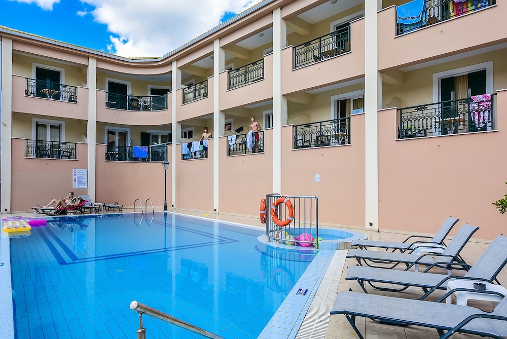 Timos Hotel — Hotel building in Laganas, Ionian Islands