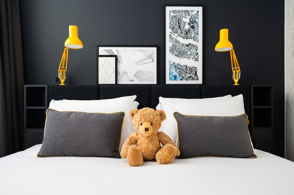 Staycity Aparthotels, Near Disneyland® Paris — Hotel rooms in Disneyland Paris, Ile-de-France