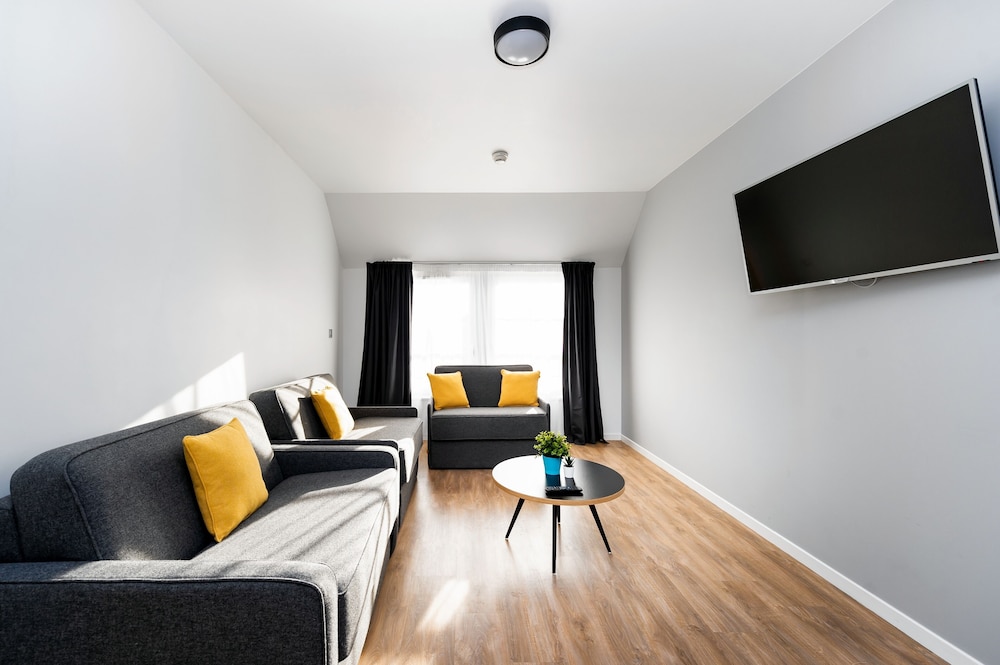 Staycity Aparthotels, Near Disneyland® Paris — Hotel rooms in Disneyland Paris, Ile-de-France