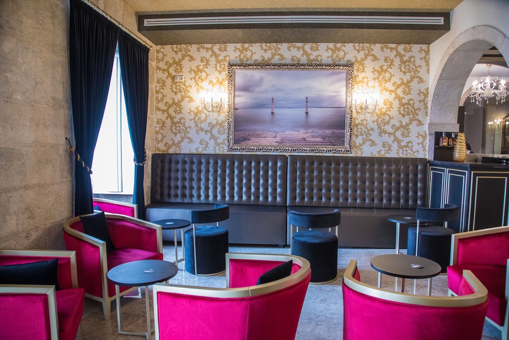 Casual Belle Epoque Lisboa Hotel by Casual Hoteles — Restaurant & bars in Lisbon, Lisboa