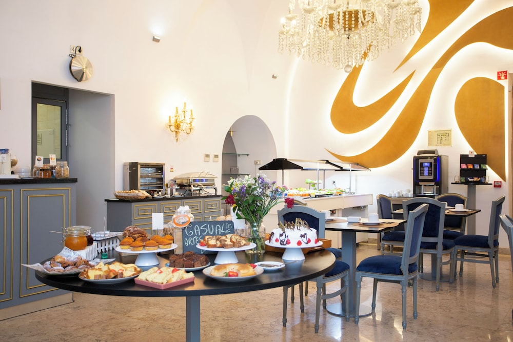 Casual Belle Epoque Lisboa Hotel by Casual Hoteles — Restaurant & bars in Lisbon, Lisboa