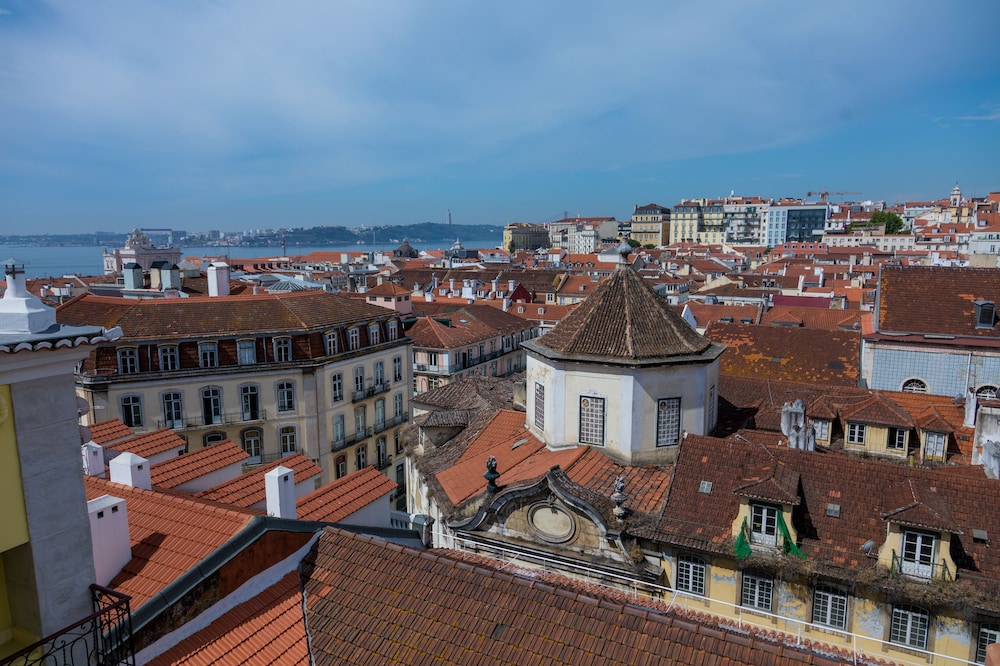 Casual Belle Epoque Lisboa Hotel by Casual Hoteles — Attractions in the area in Lisbon, Lisboa