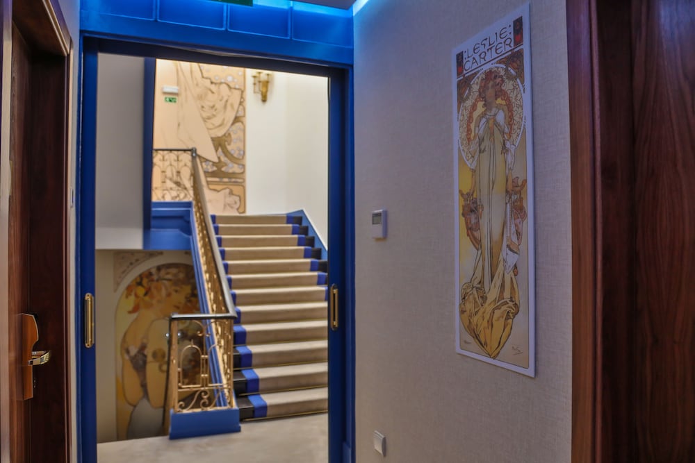 Casual Belle Epoque Lisboa Hotel by Casual Hoteles — Hotel building in Lisbon, Lisboa