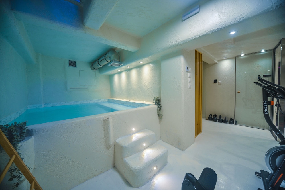 A.P. Acropolis View Apartments — Spa in Athens, Attica
