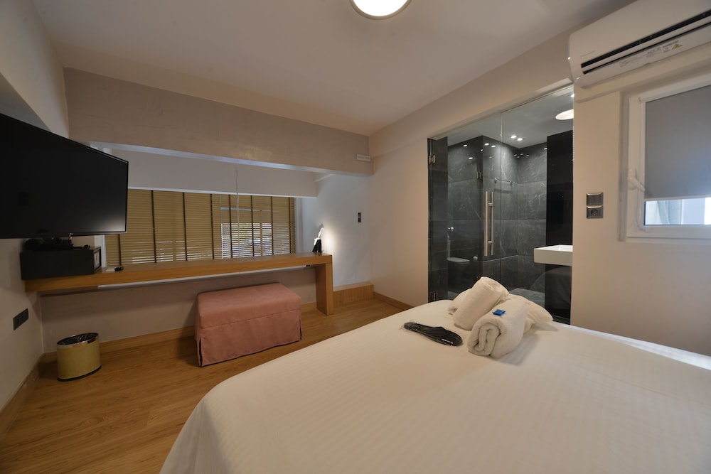 A.P. Acropolis View Apartments — Hotel rooms in Athens, Attica