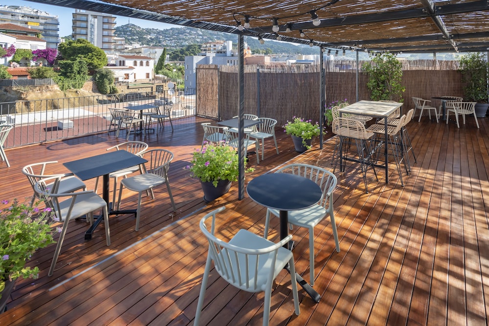 GHT Miratge - Adults Only — Outdoor in Lloret de Mar, Catalonia