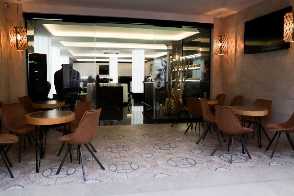 Hotel Benetússer - zdjęcie 5