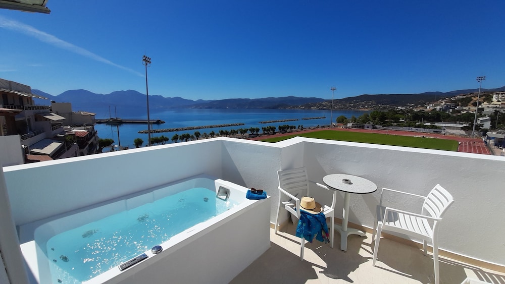 Naiades Marina Hotel — Spa in Ammoudara (Agios Nikolaos)