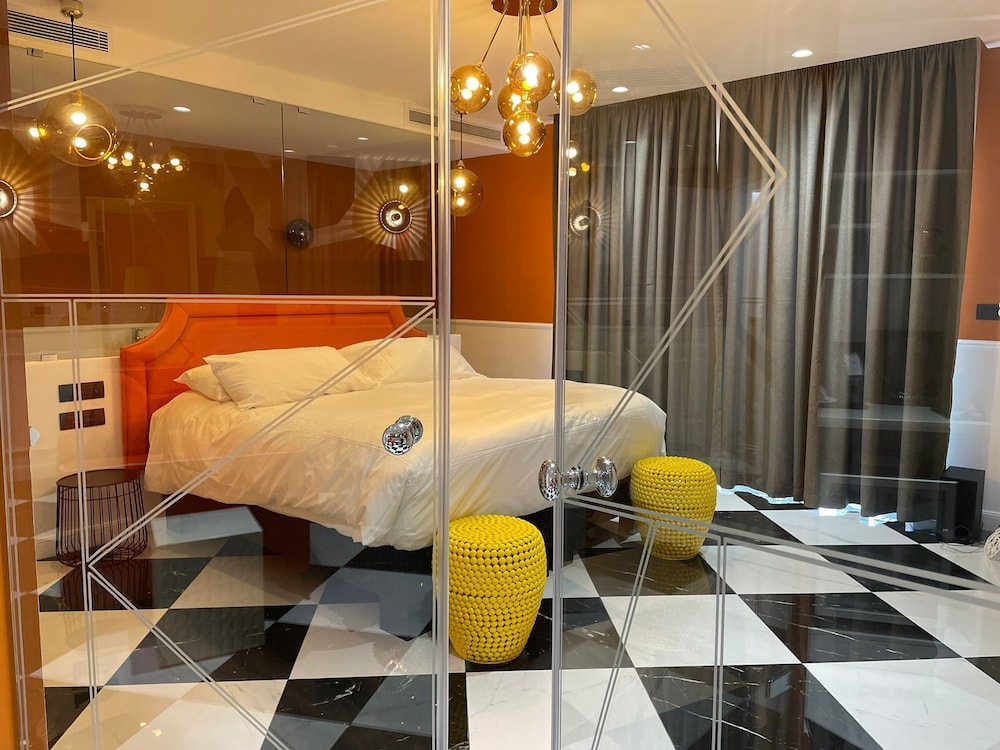 HOLM Boutique &Spa - IK Collection — Hotel rooms in Sliema, Malta Island