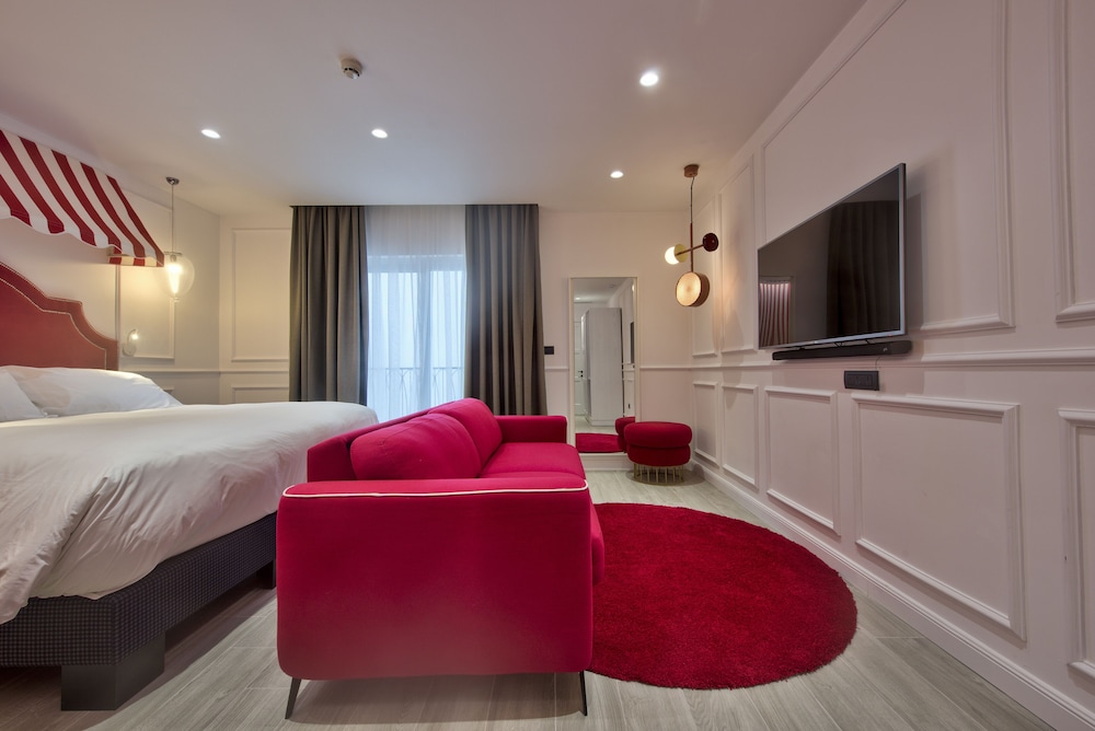 HOLM Boutique &Spa - IK Collection — Hotel rooms in Sliema, Malta Island