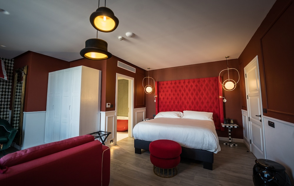 HOLM Boutique &Spa - IK Collection — Hotel rooms in Sliema, Malta Island