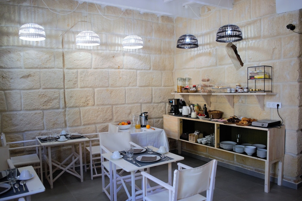 Hotel Ses 5 Claus — Restaurant & bars in Ciutadella de Menorca, Balearic Islands