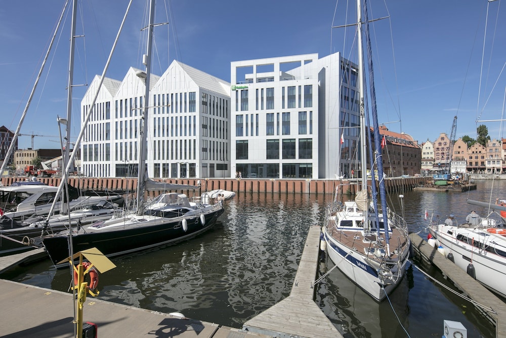Holiday Inn Gdansk - City Centre by IHG — Hotel building in Gdansk, Pomeranian