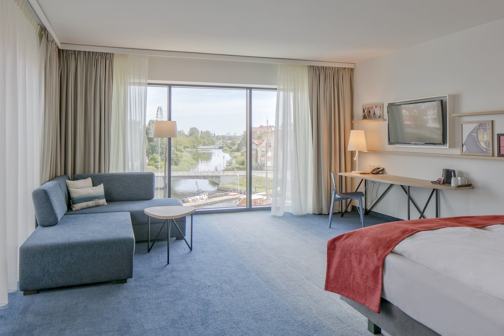 Holiday Inn Gdansk - City Centre by IHG — Hotel rooms in Gdansk, Pomeranian
