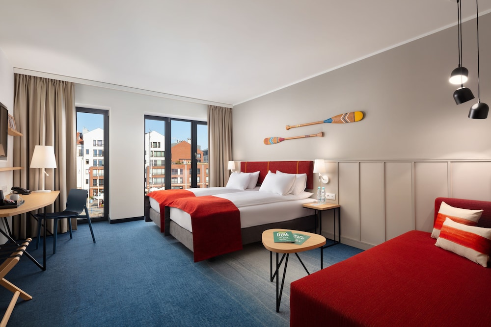 Holiday Inn Gdansk - City Centre by IHG — Hotel rooms in Gdansk, Pomeranian