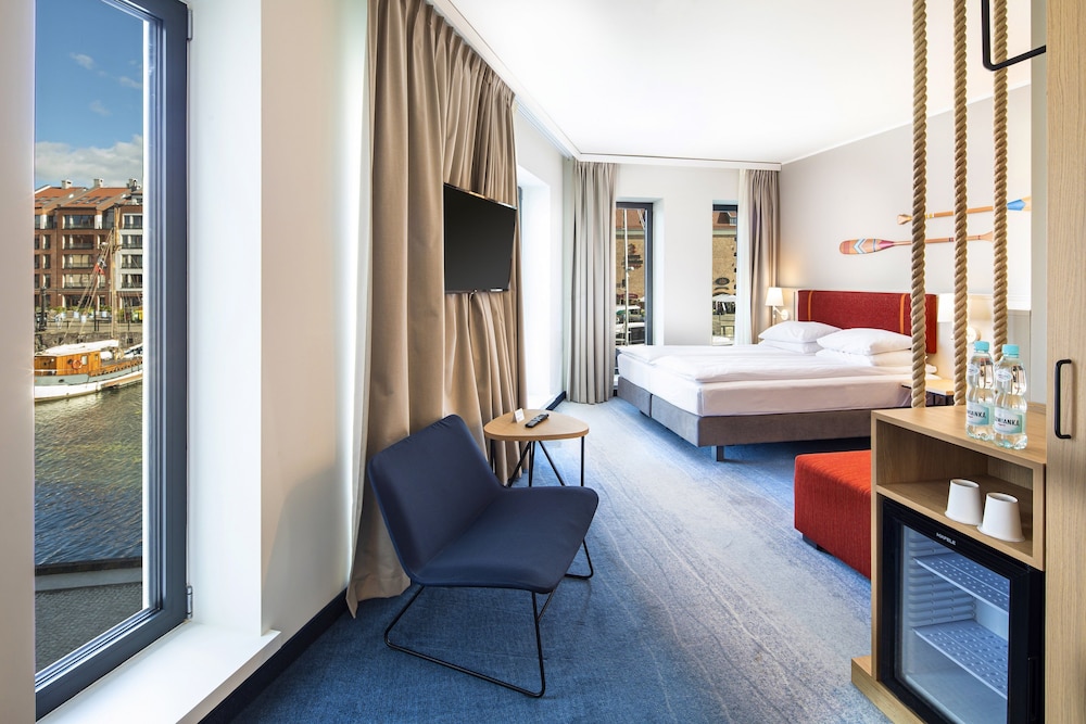 Holiday Inn Gdansk - City Centre by IHG — Hotel rooms in Gdansk, Pomeranian