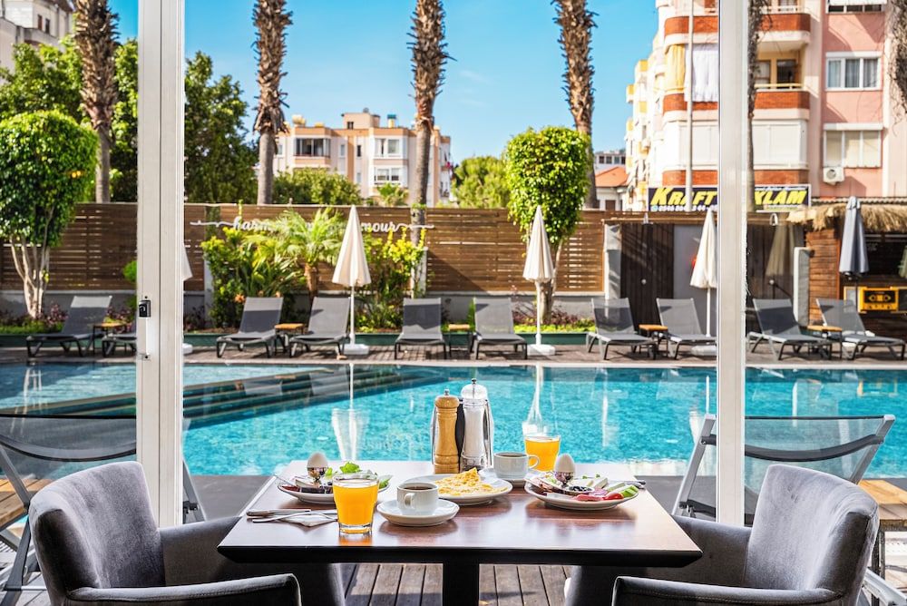 HMA Hotel & Suites - zdjęcie 5